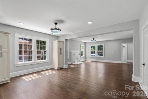 303 Lancaster Avenue Monroe NC 28112