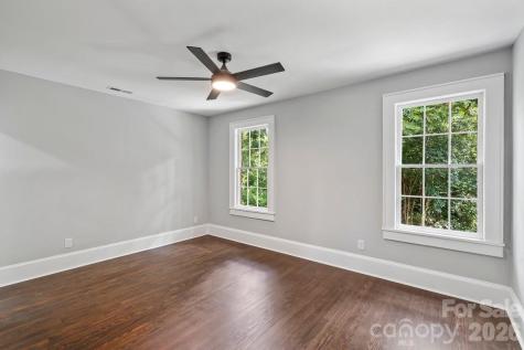 303 Lancaster Avenue Monroe NC 28112
