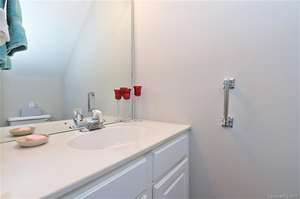 4024 Constable Court Charlotte NC 28209