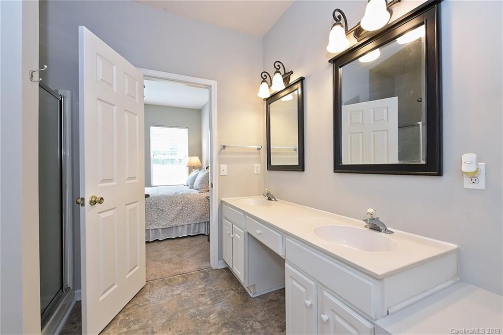 4024 Constable Court Charlotte NC 28209