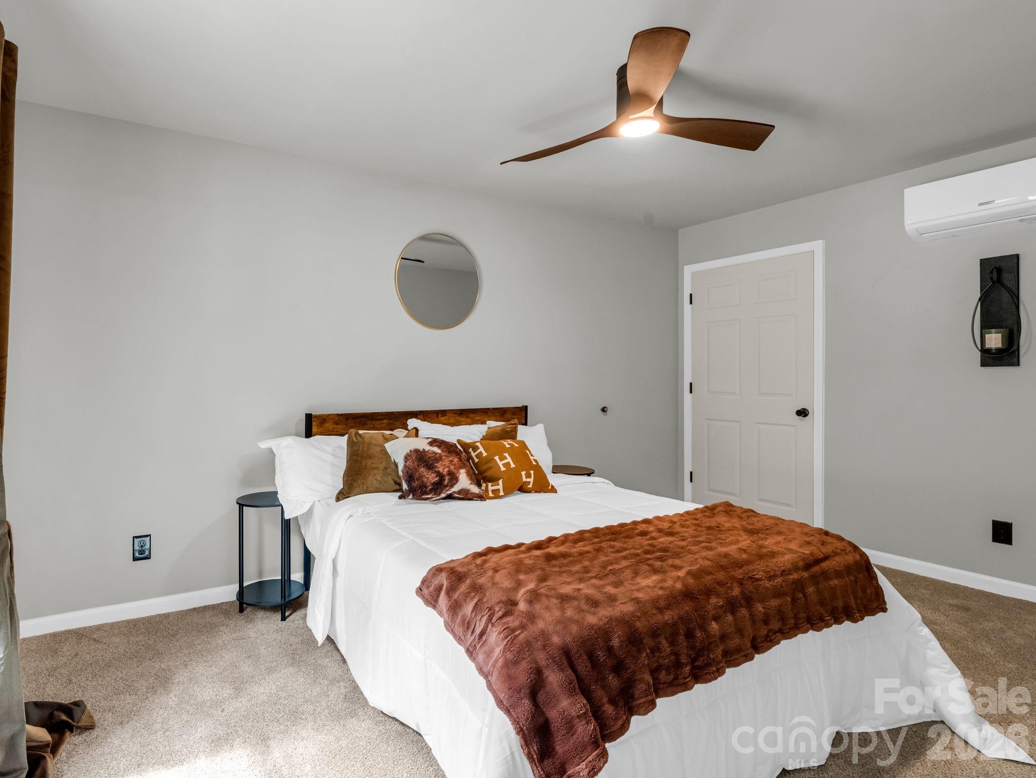 257 Roadrunner Circle Lake Lure NC 28746