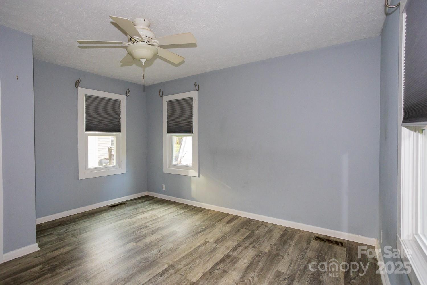 948 Riceville Road Asheville NC 28805