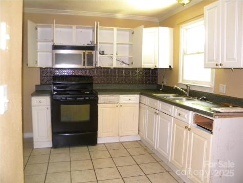 390 E Torbush Drive Salisbury NC 28144