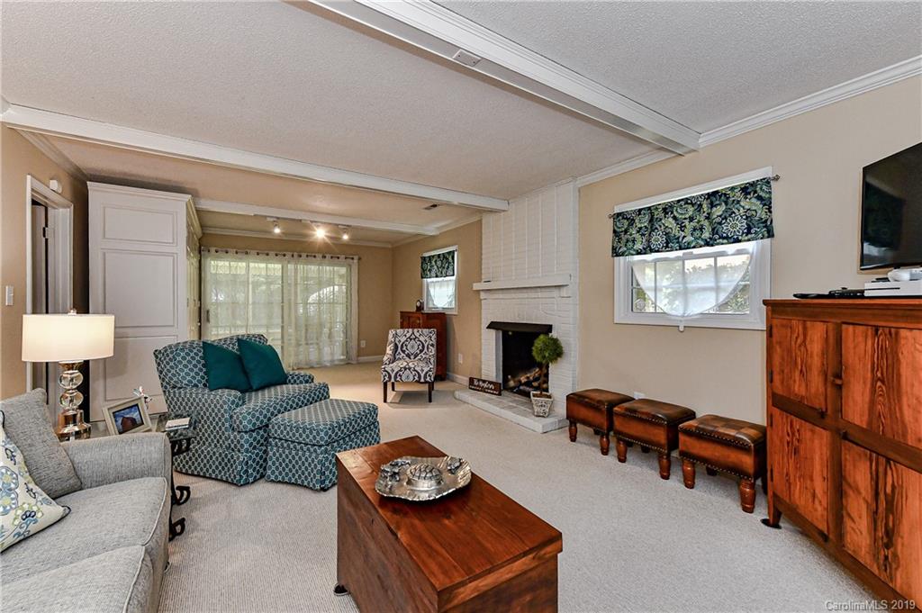 3824 Chevington Road Charlotte NC 28226