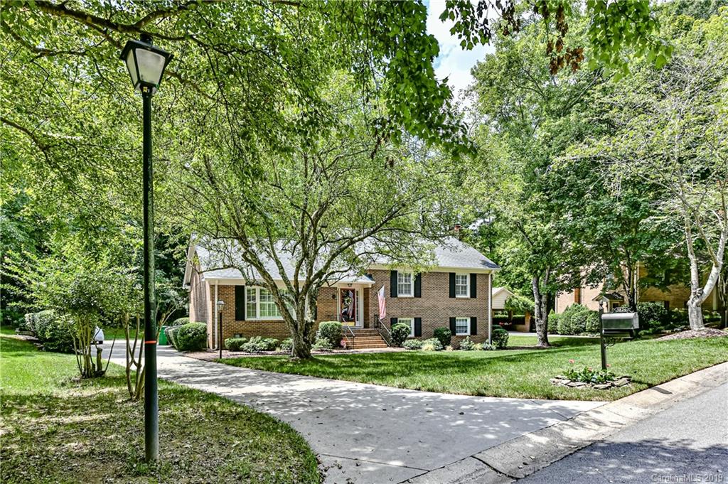 3824 Chevington Road Charlotte NC 28226
