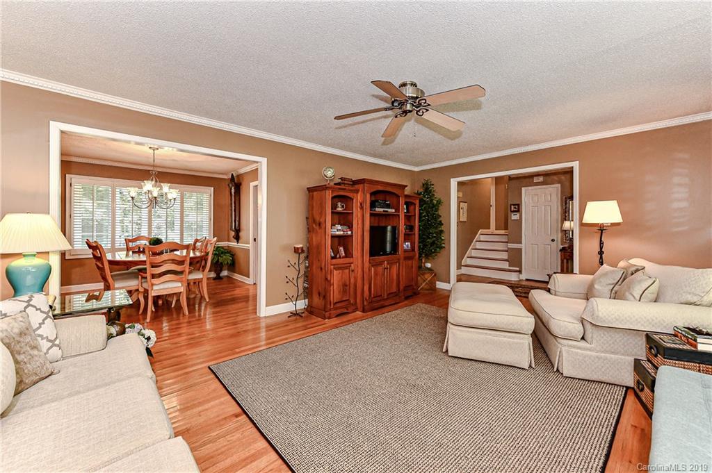 3824 Chevington Road Charlotte NC 28226