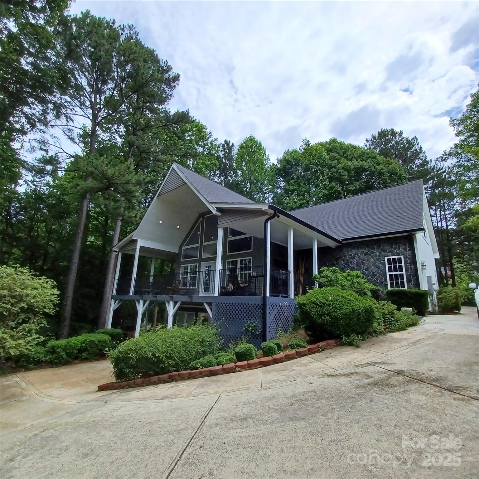 3645 Lake Bluff Drive Sherrills Ford NC 28763