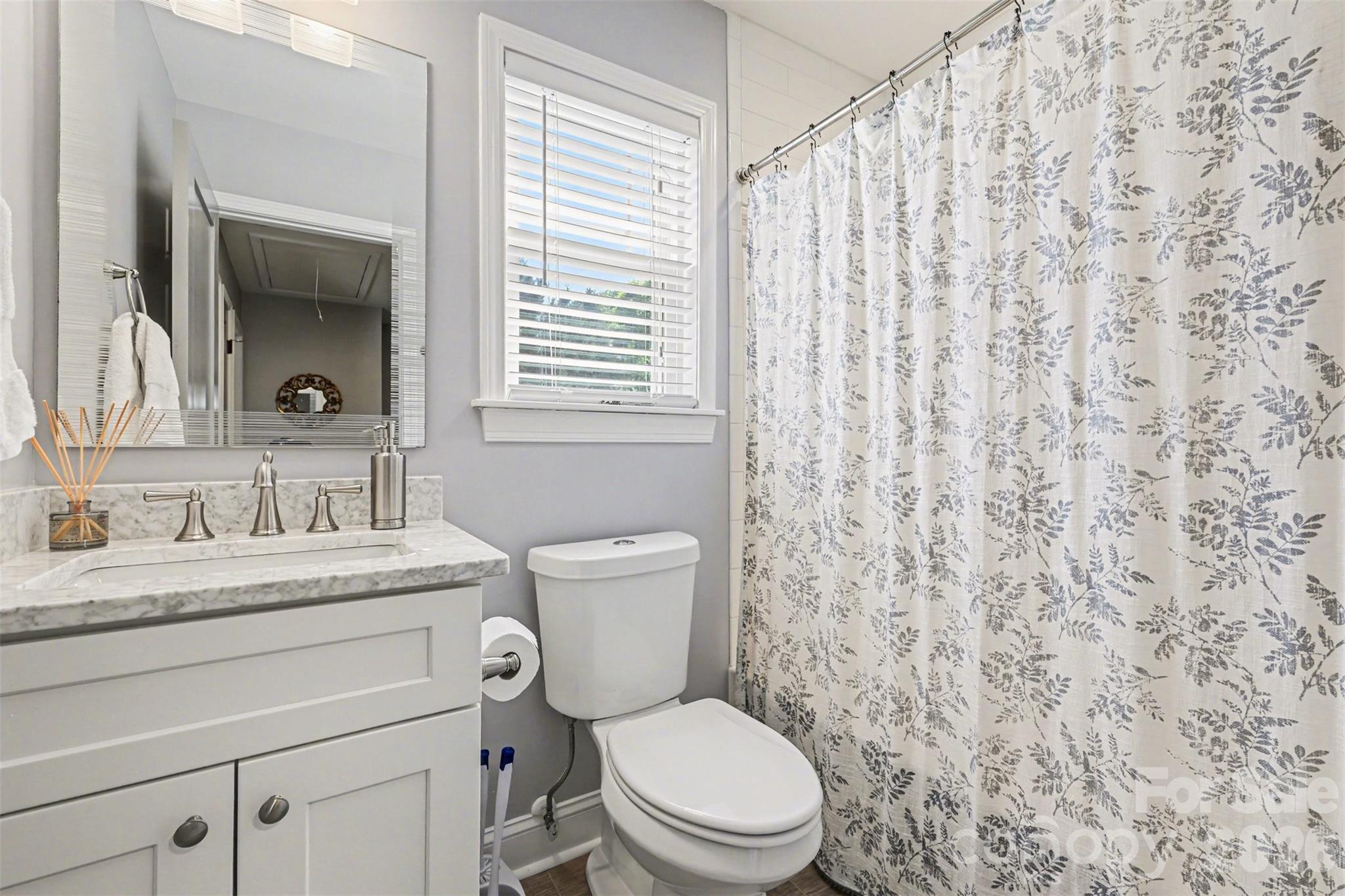 8536 Ochre Drive Charlotte NC 28215