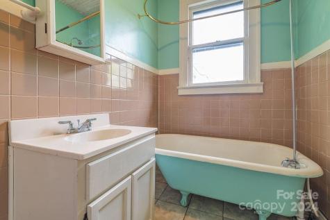 5 Elizabeth Place Asheville NC 28801