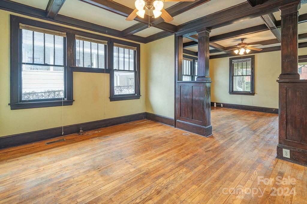 5 Elizabeth Place Asheville NC 28801