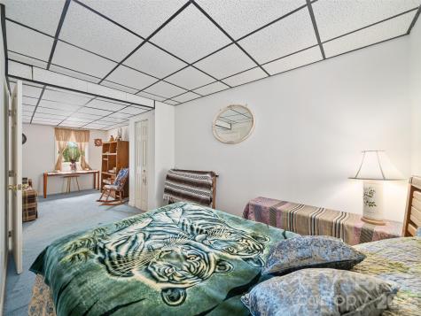 129 Kantagree Drive Bakersville NC 28705