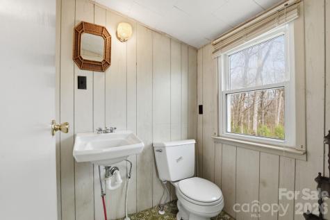 641 Central Drive Statesville NC 28677