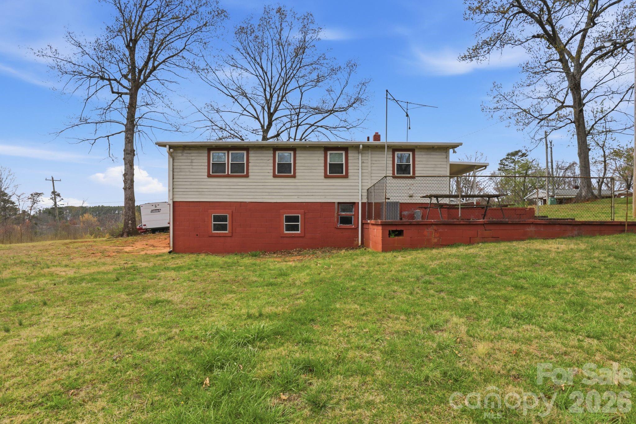 641 Central Drive Statesville NC 28677