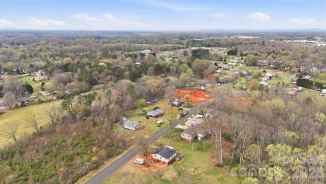 641 Central Drive Statesville NC 28677
