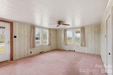 641 Central Drive Statesville NC 28677