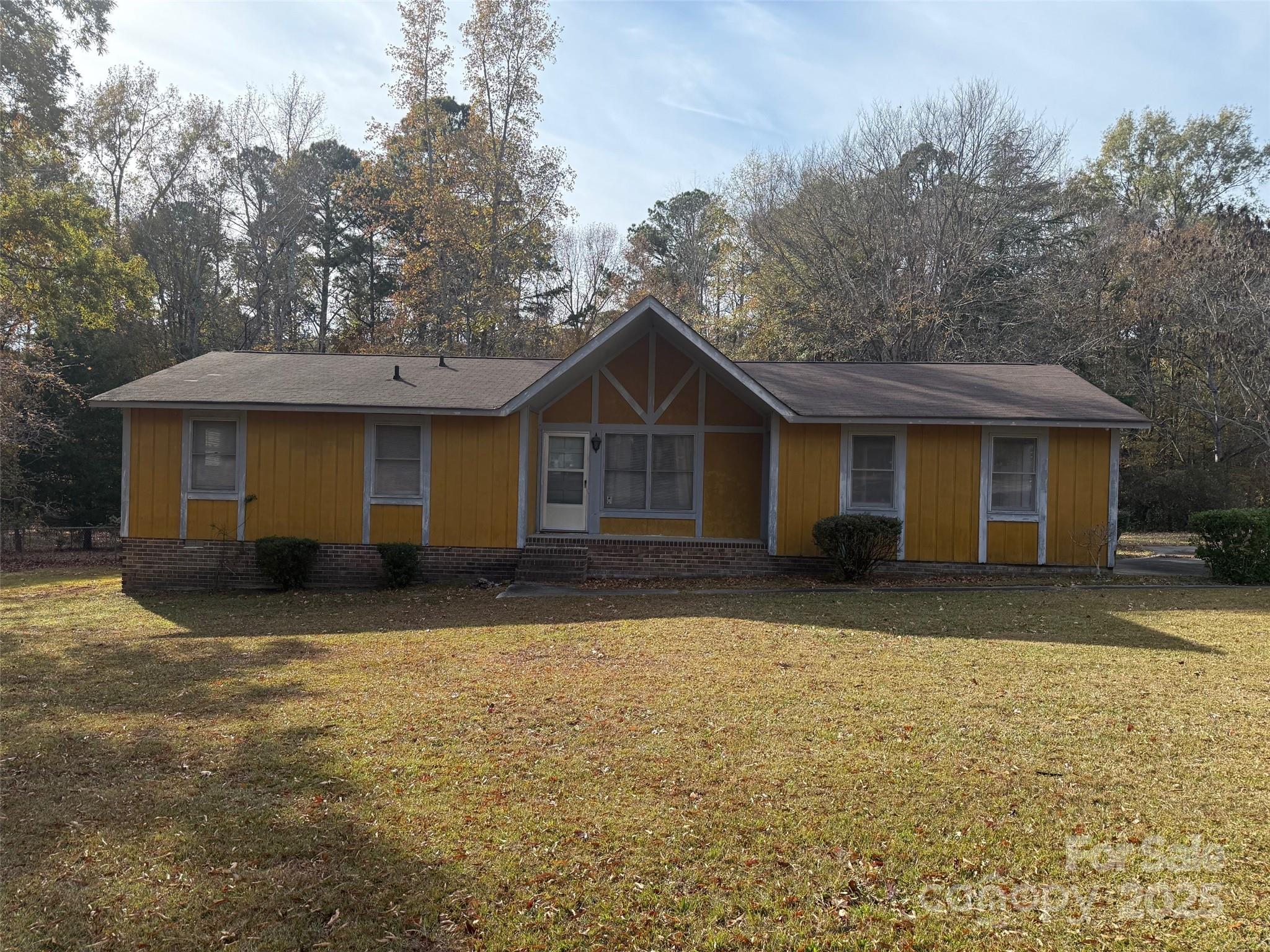 2908 Woodland Hill Way Lancaster SC 29720