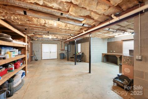590 Brook Knoll Circle Weaverville NC 28787