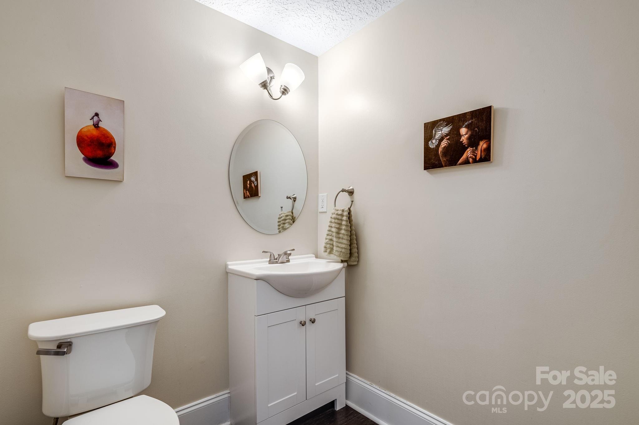 8 Quinn Court Asheville NC 28805