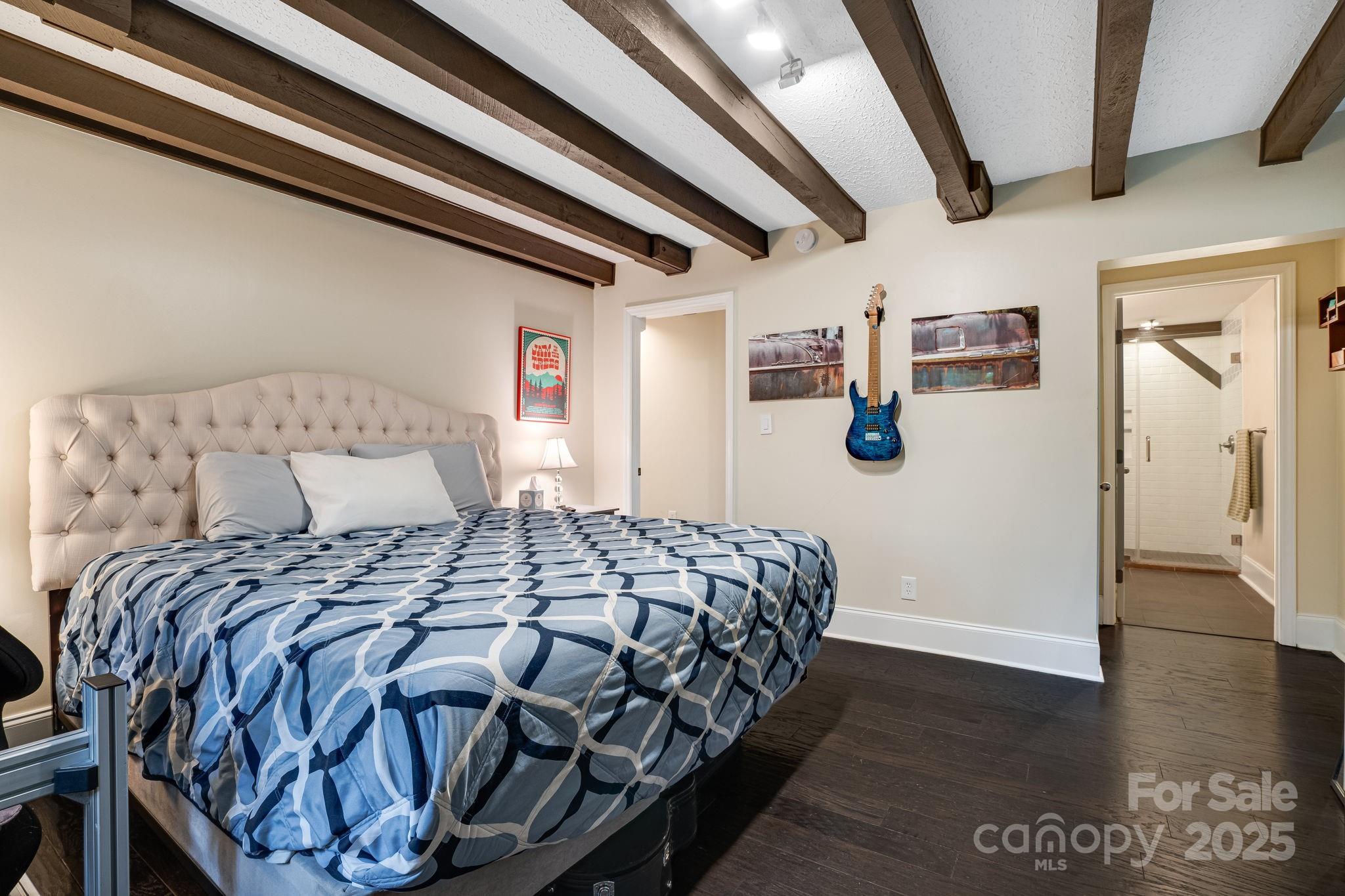 8 Quinn Court Asheville NC 28805