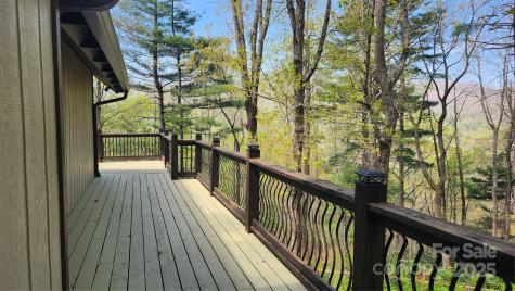 8 Quinn Court Asheville NC 28805