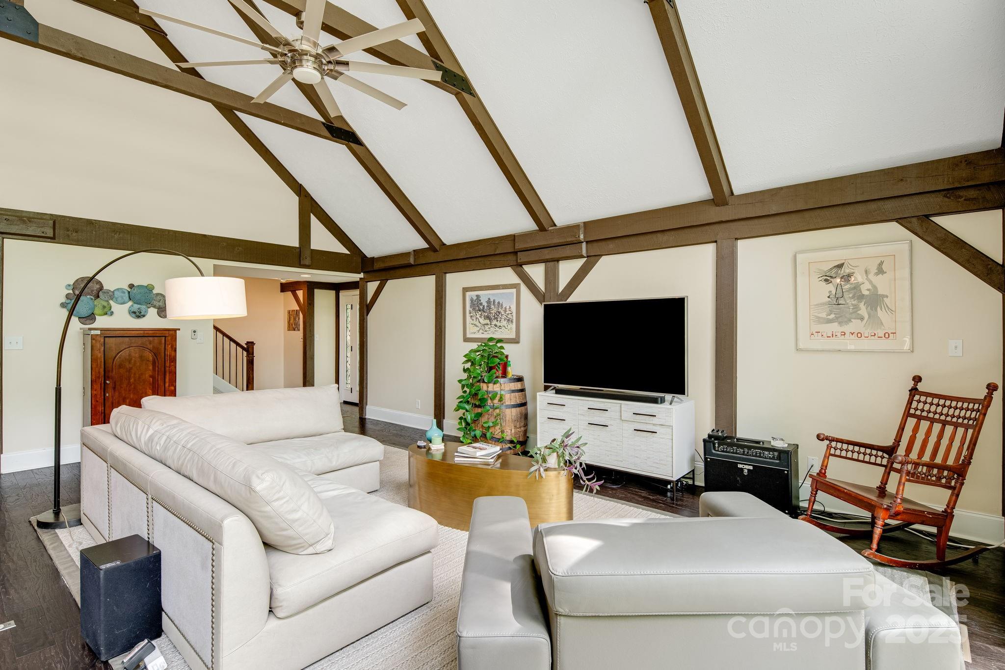 8 Quinn Court Asheville NC 28805