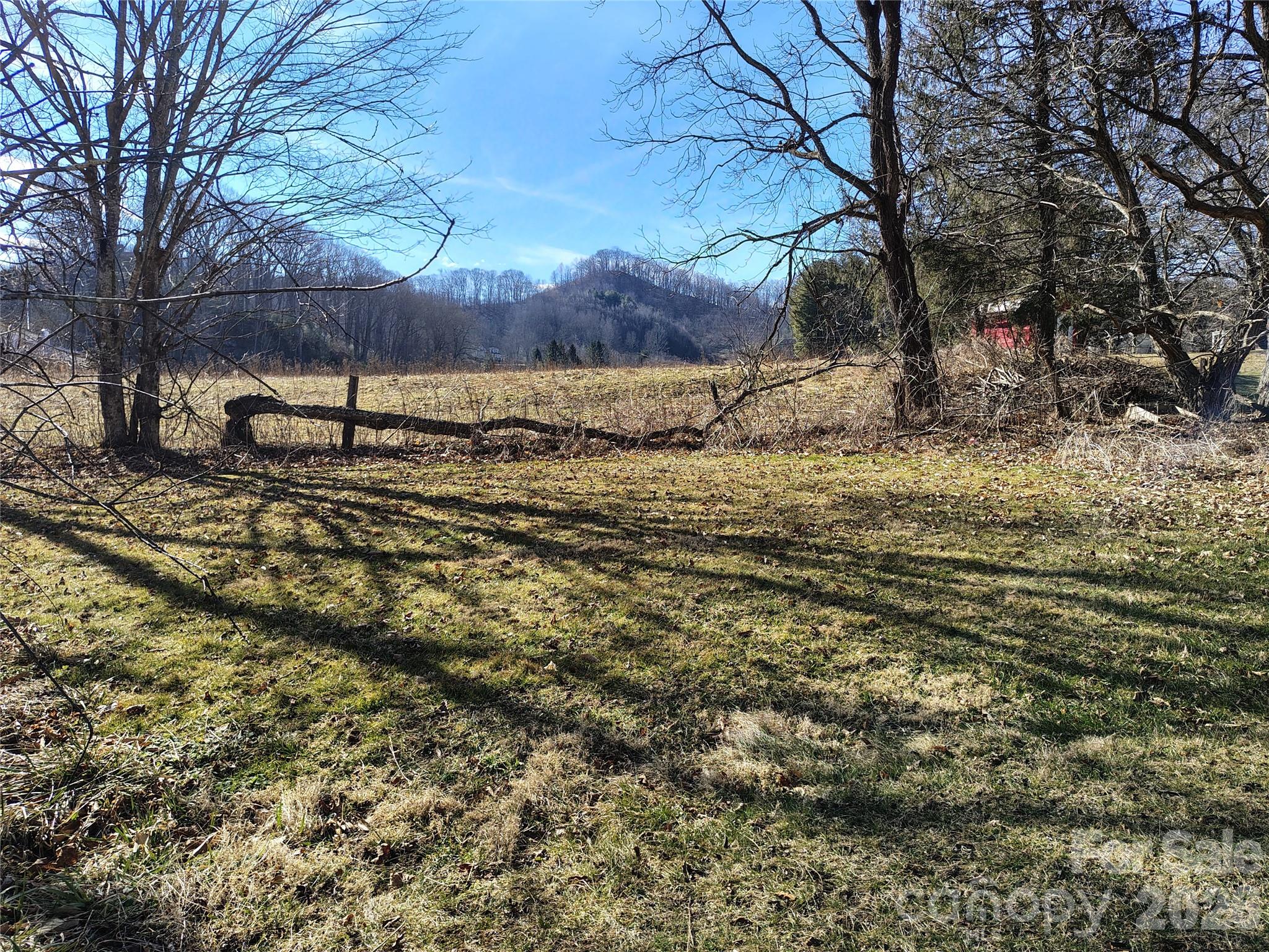 166 Old Helton School Road Lansing NC 28643