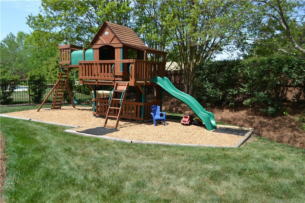 11224 Megwood Drive Charlotte NC 28277