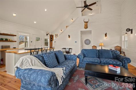 823 Silverstone Drive Hendersonville NC 28792
