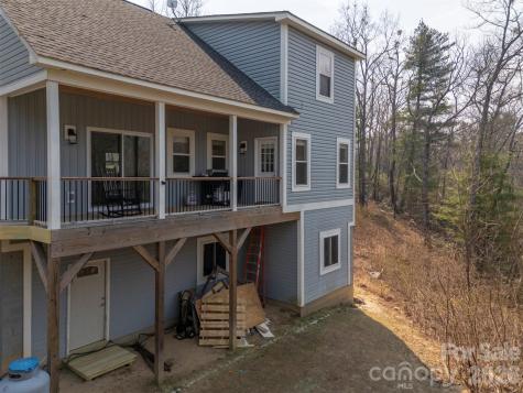 823 Silverstone Drive Hendersonville NC 28792