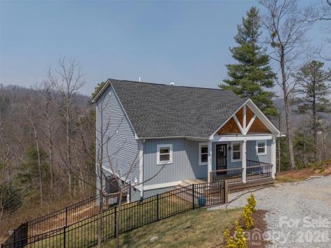 823 Silverstone Drive Hendersonville NC 28792