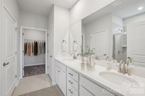 1044 Arundle Road Sherrills Ford NC 28673