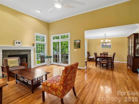 38 Forest Knoll Drive Weaverville NC 28787