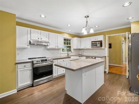 38 Forest Knoll Drive Weaverville NC 28787