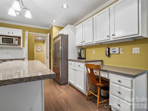 38 Forest Knoll Drive Weaverville NC 28787