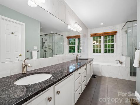 38 Forest Knoll Drive Weaverville NC 28787