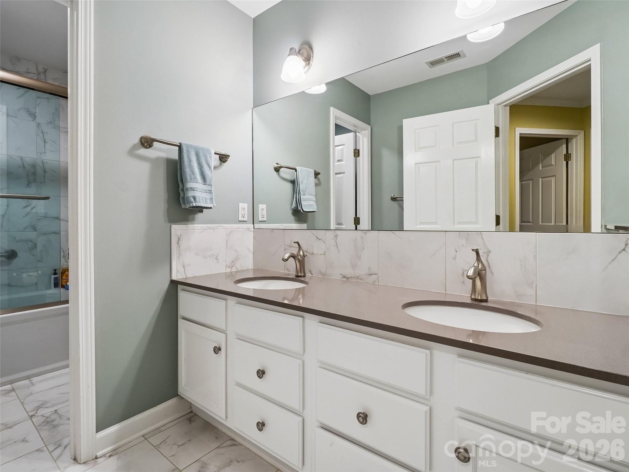 38 Forest Knoll Drive Weaverville NC 28787