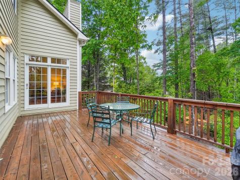 38 Forest Knoll Drive Weaverville NC 28787