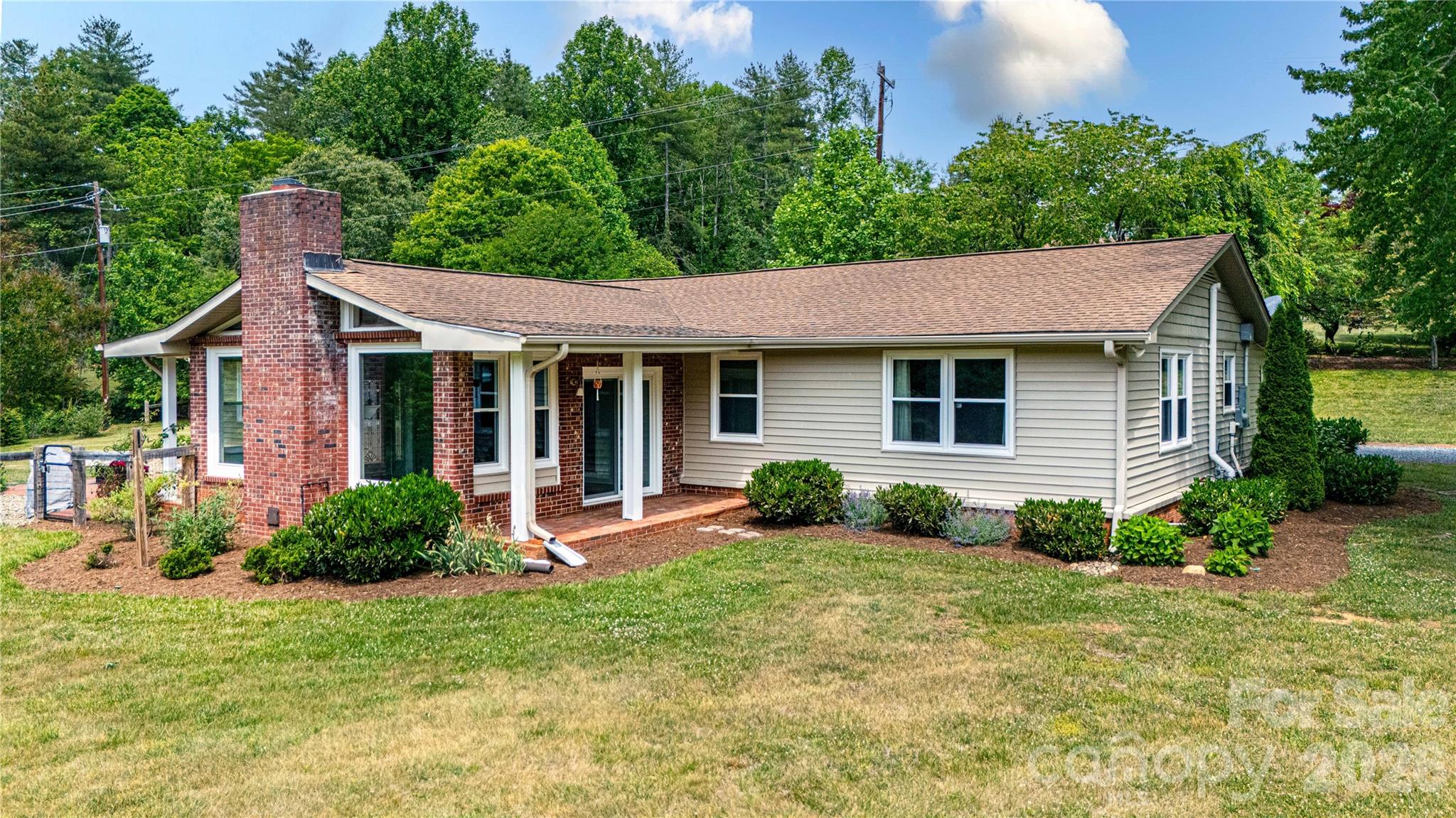 15 Bowman Ridge Road Hendersonville NC 28739
