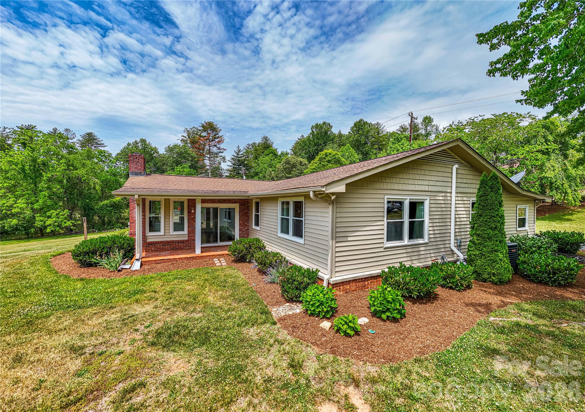 15 Bowman Ridge Road Hendersonville NC 28739