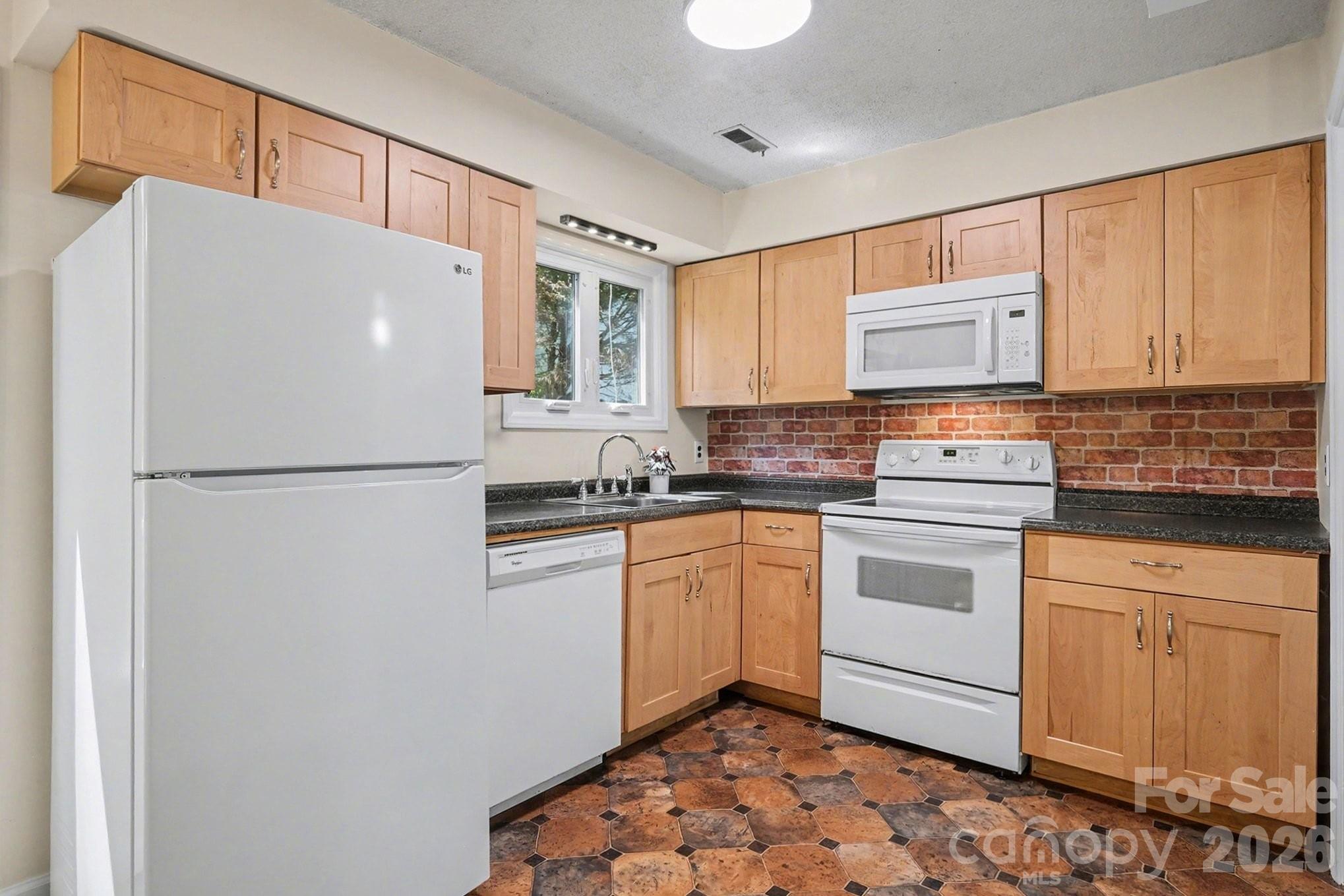 4813 Rounding Run Road Charlotte NC 28277