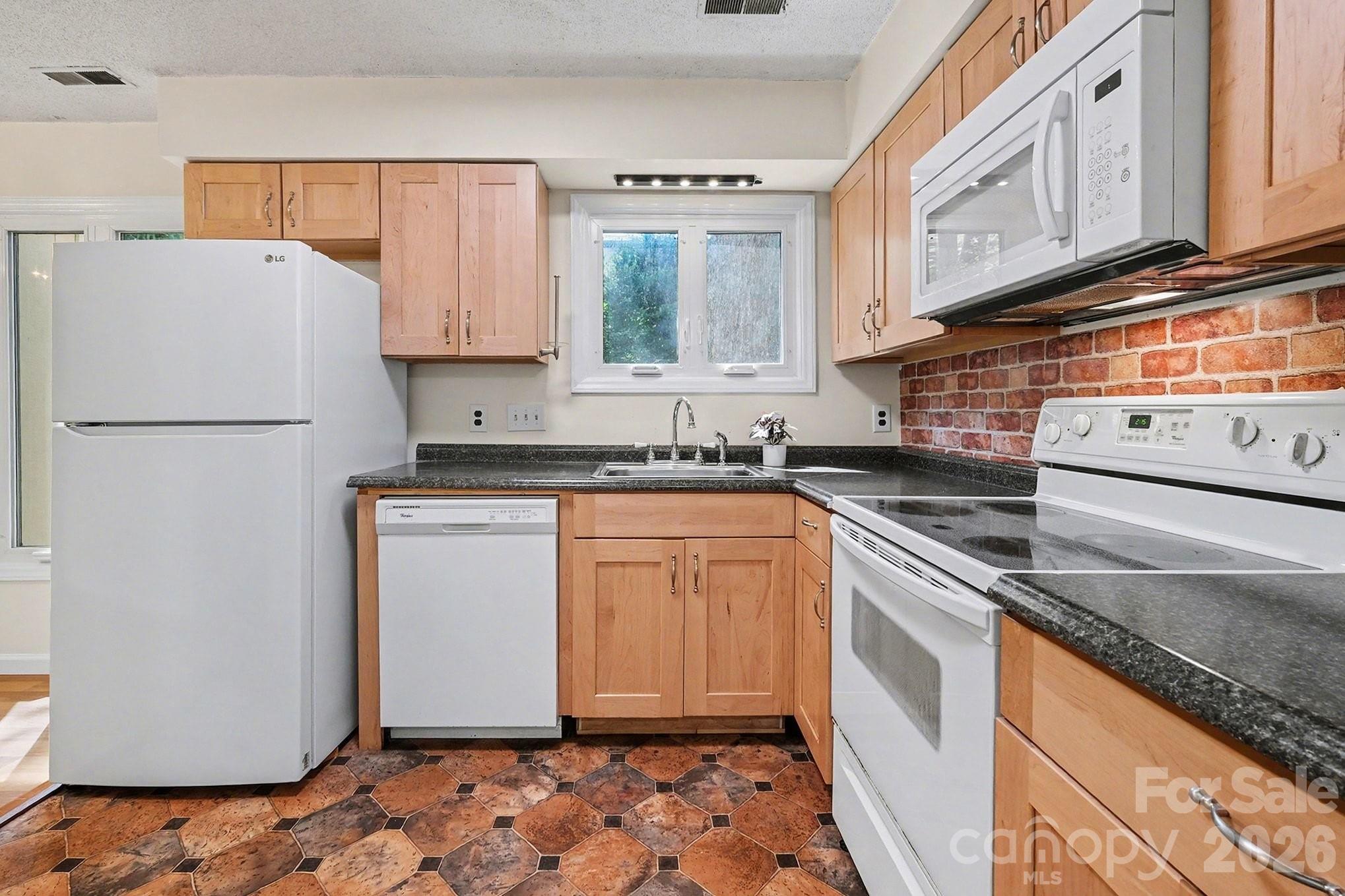 4813 Rounding Run Road Charlotte NC 28277