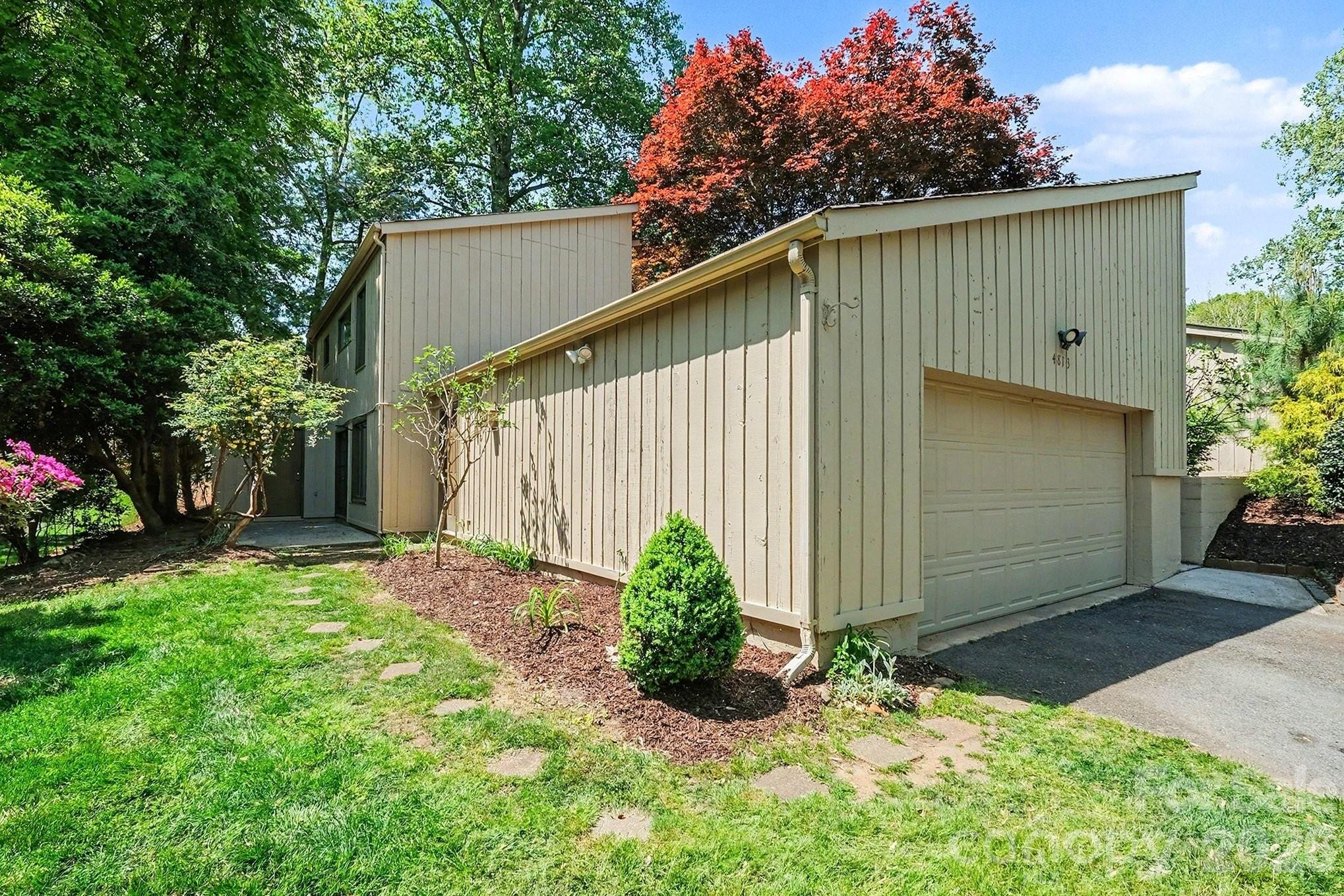 4813 Rounding Run Road Charlotte NC 28277