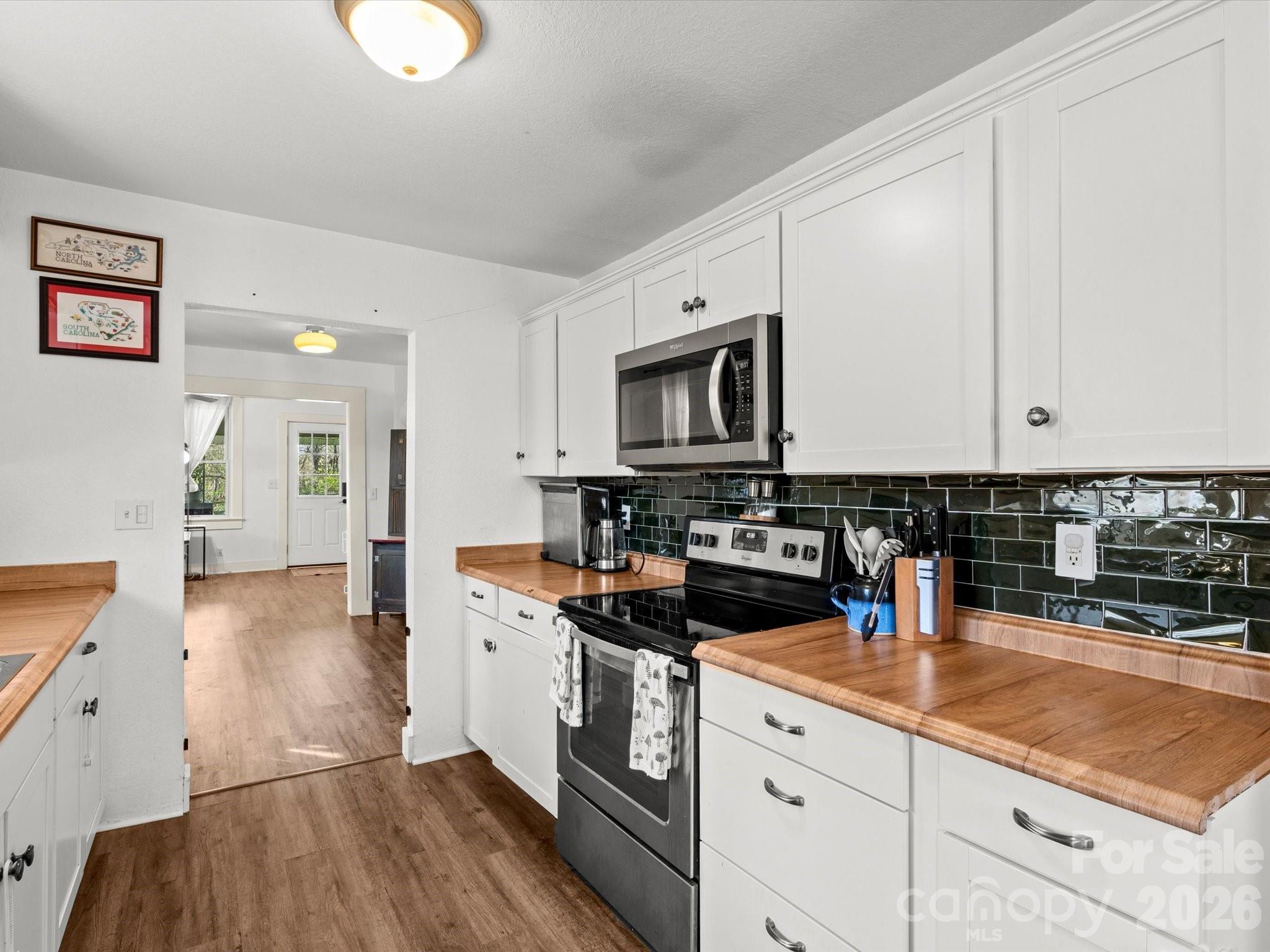 12 Maple Lane Arden NC 28704
