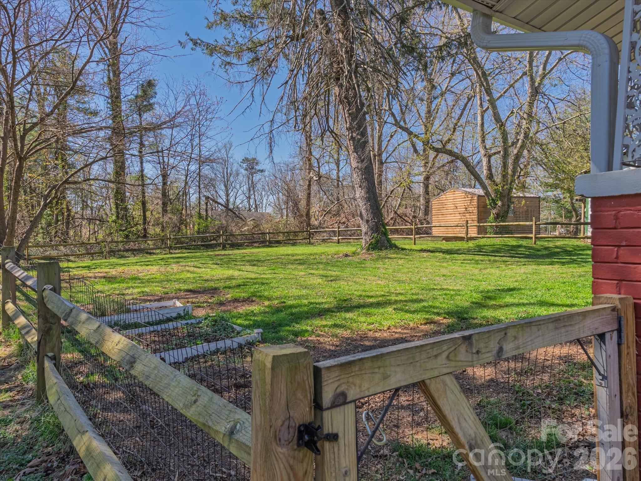 12 Maple Lane Arden NC 28704