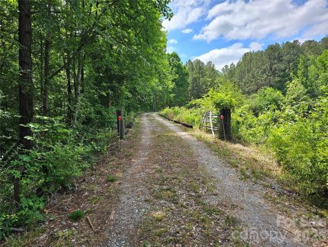 5692 Brooklyn Road Great Falls SC 29055