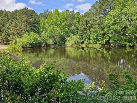 5692 Brooklyn Road Great Falls SC 29055