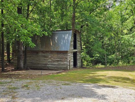 5692 Brooklyn Road Great Falls SC 29055