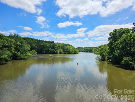 5692 Brooklyn Road Great Falls SC 29055