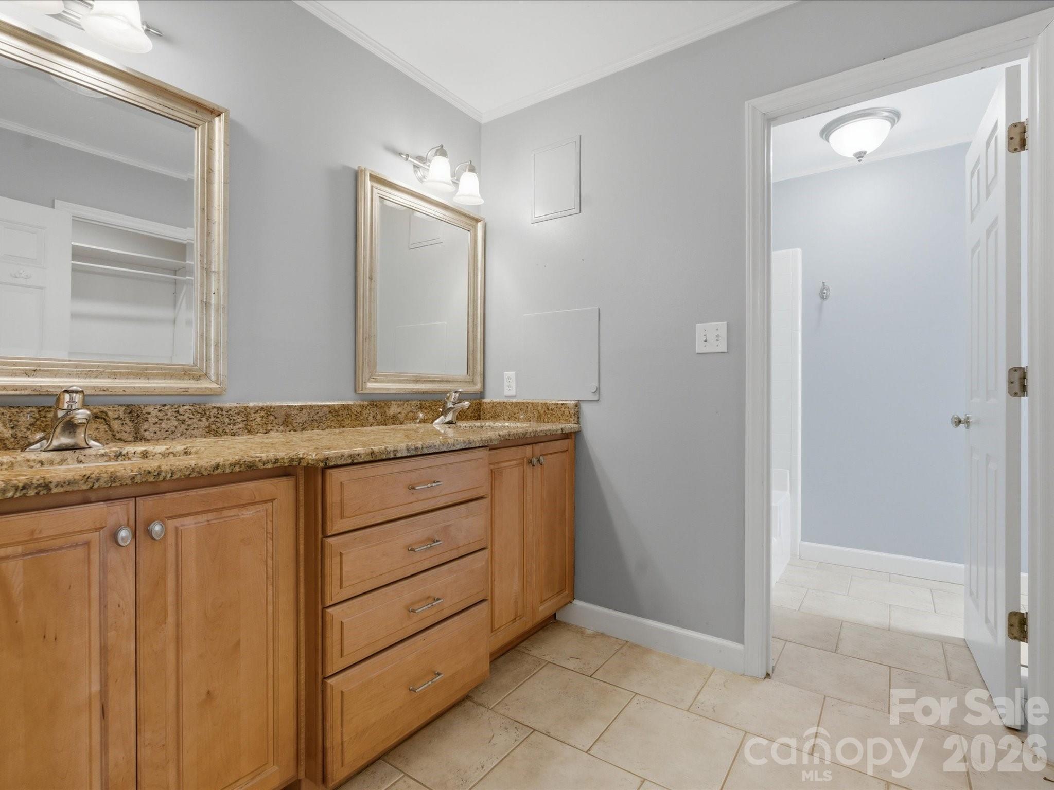 9437 Fairmead Drive Charlotte NC 28269