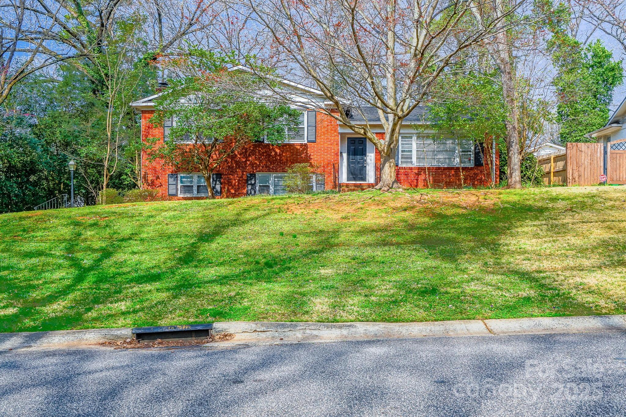 5536 Seacroft Road Charlotte NC 28210